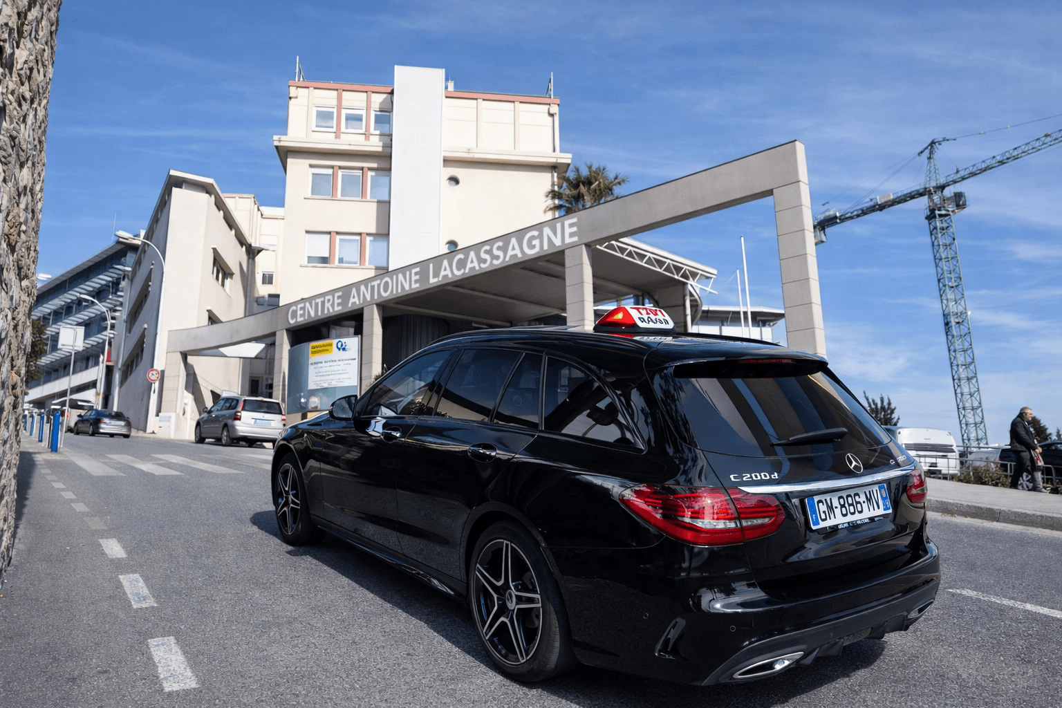 Taxi Conventionné Fréjus → Centre La Lacassagne Nice : Transport Oncologie CPAM (Guide 2026)